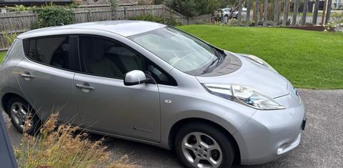 Nissan LEAF 2014