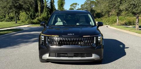 Kia Carnival Hybrid 2025