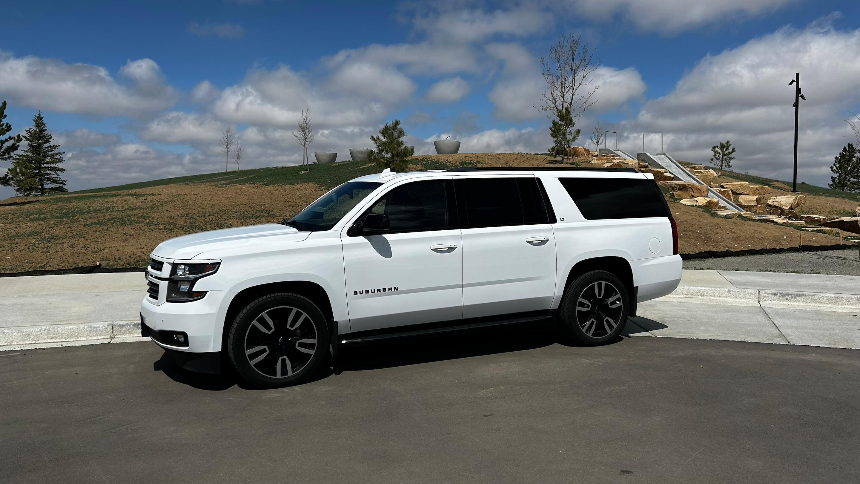 Chevrolet Suburban 2018 in Aurora, CO