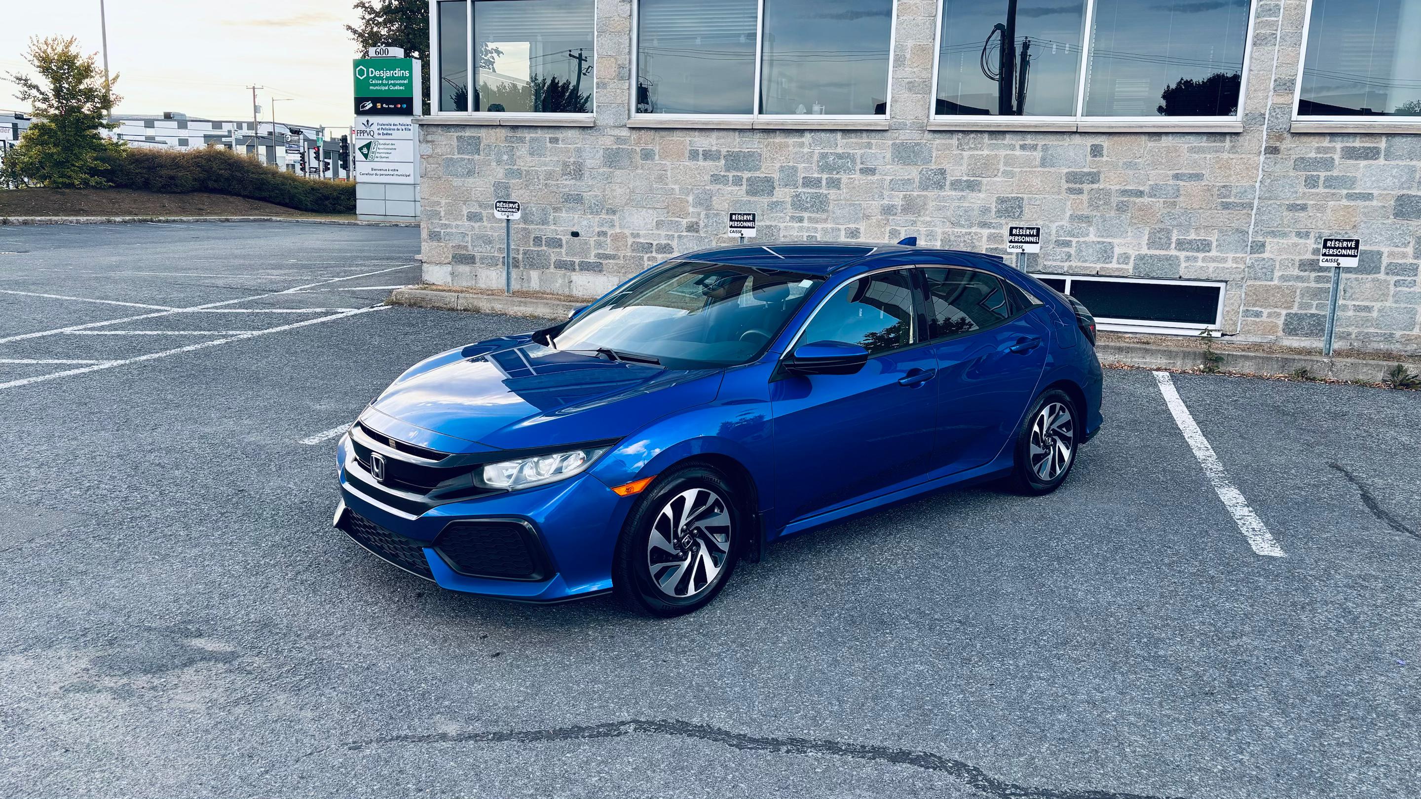 Honda Civic 2017 in Québec, QC