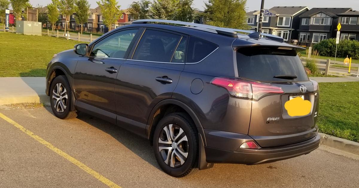 Toyota RAV4 2016 rental in Edmonton, AB by Tola N. | Turo