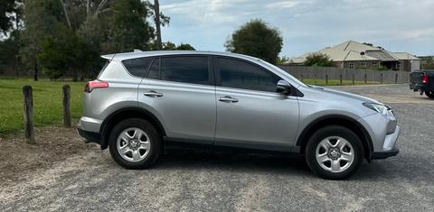 Toyota RAV4 2017