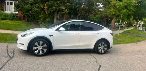 Tesla Model Y 2021