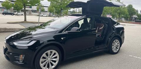 Tesla Model X 2018