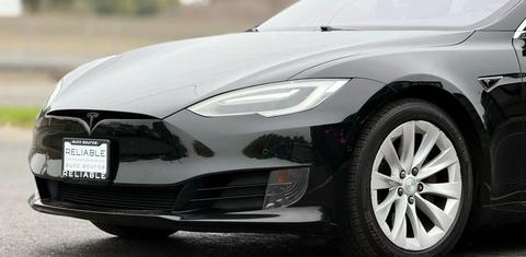 Tesla Model S 2016