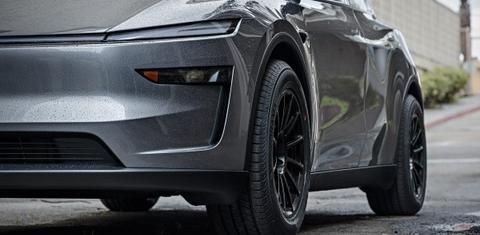 Tesla Model Y 2026