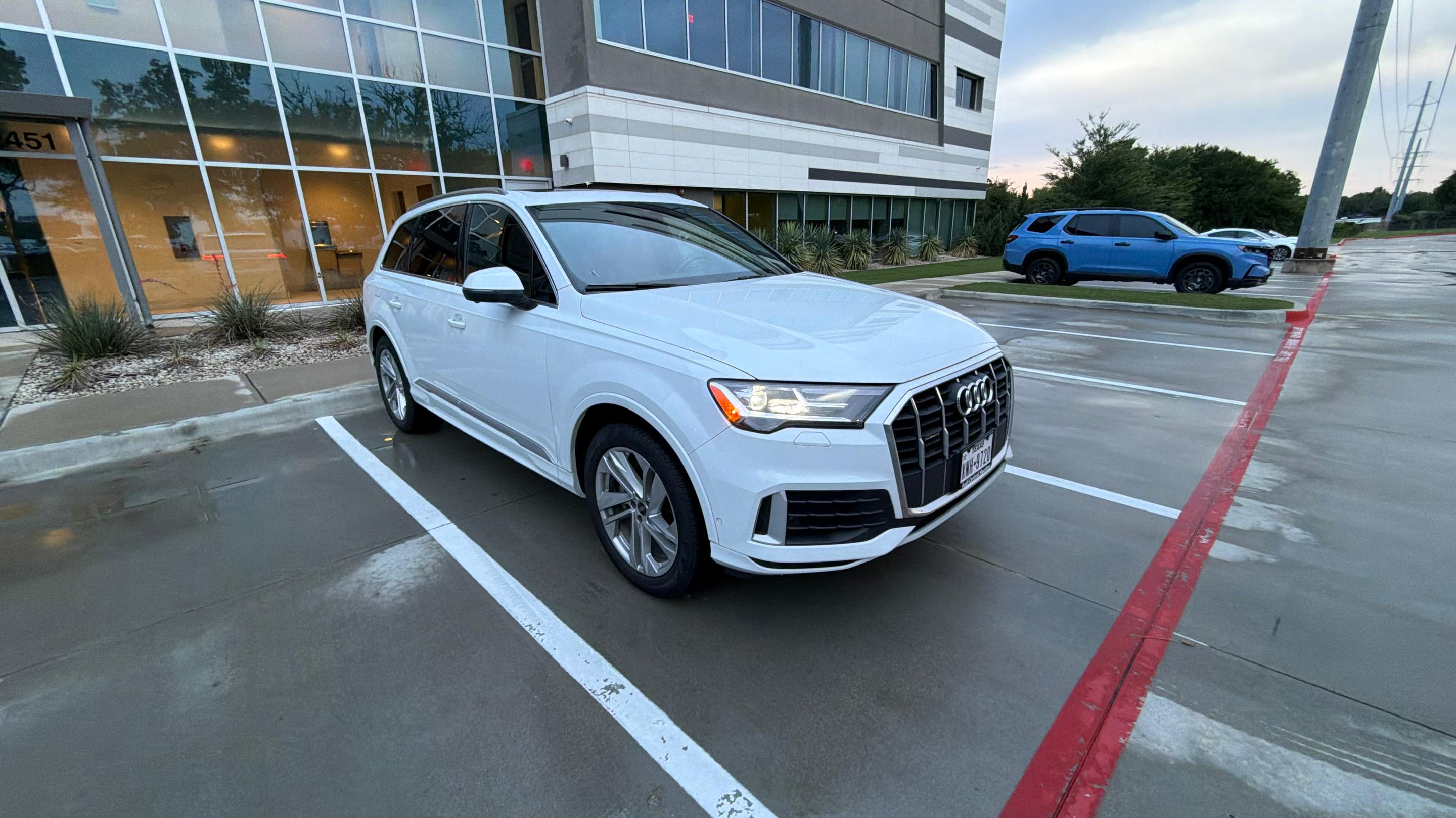 Audi Q7 2021 in Grapevine, TX