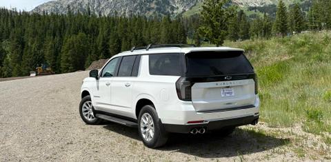 Chevrolet Suburban 2025