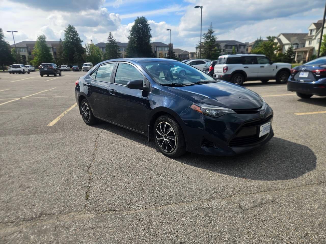 Toyota Corolla 2017 in Whitby, ON