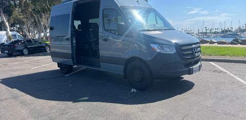 Mercedes-Benz Sprinter 2024