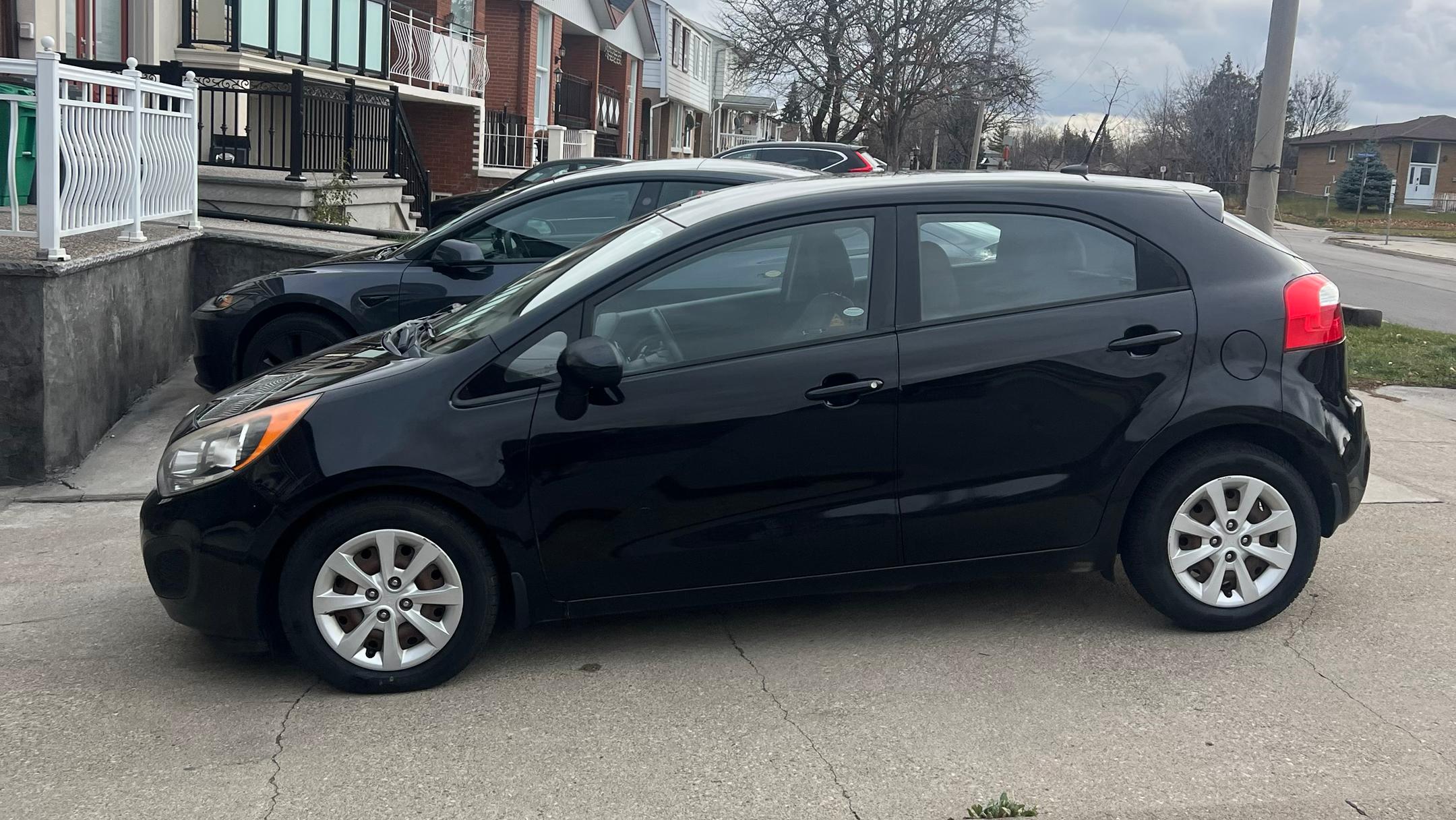 Kia Rio 2014 à 