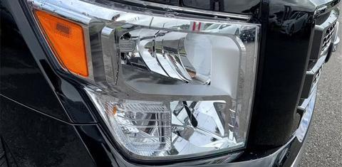 Nissan Titan 2024