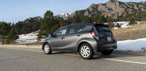 Toyota Prius c 2015