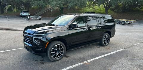 Chevrolet Suburban 2025