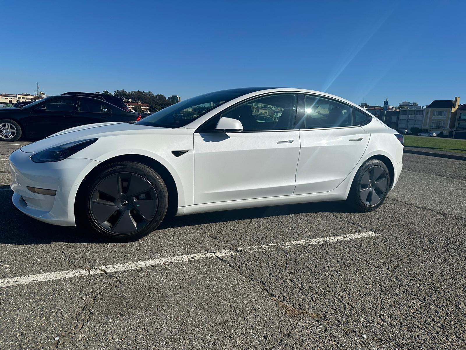 Tesla Model 3 2021 in 