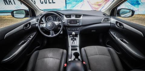 Nissan Sentra 2018