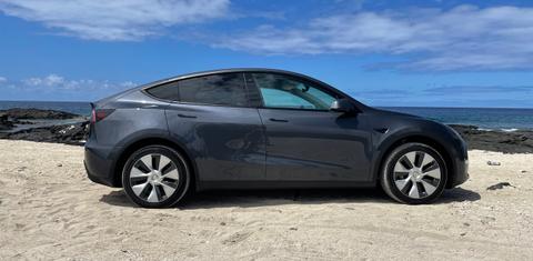 Tesla Model Y 2022