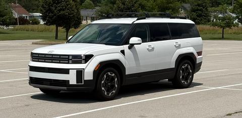 Hyundai Santa Fe 2025