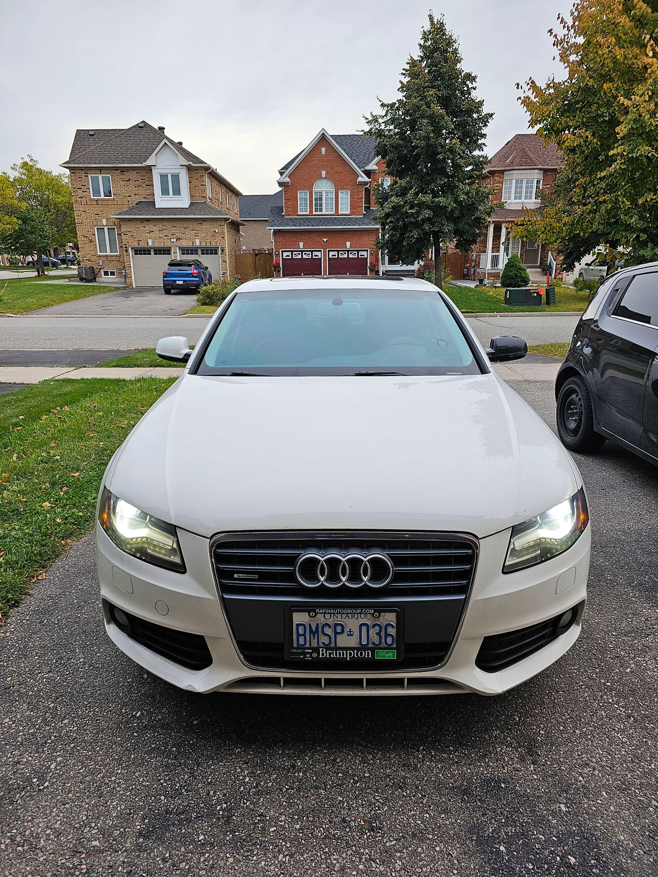 Audi A4 2011 à 