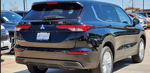 Mitsubishi Outlander 2024