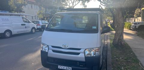 Toyota HIACE 2014