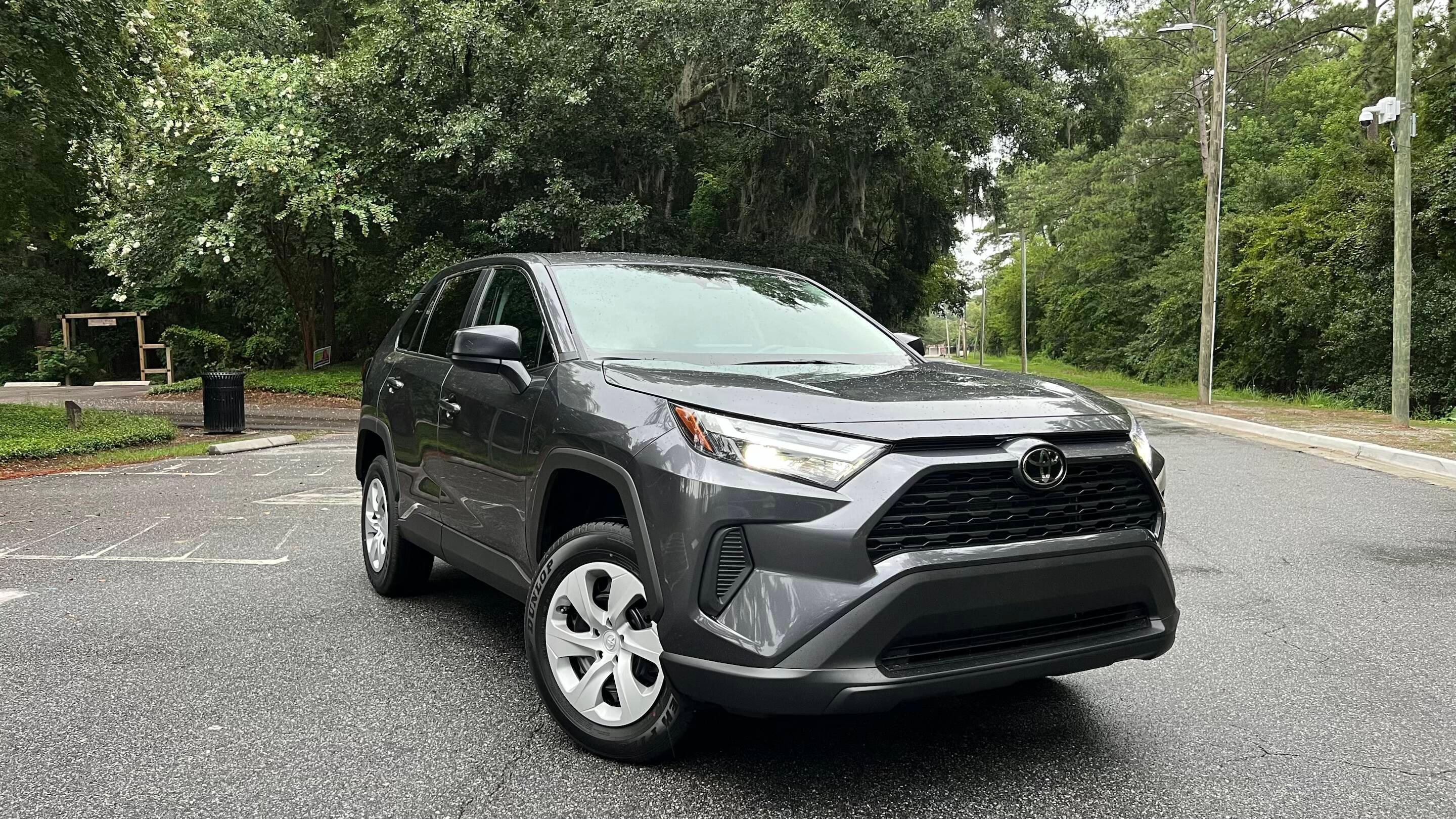 Toyota RAV4 2024 in Savannah, GA