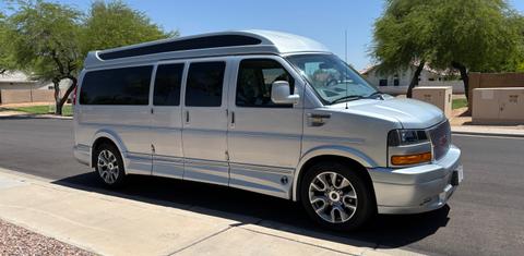 GMC Savana 2023