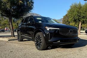 Volvo XC90 Plug-In Hybrid 2026 en Los Angeles