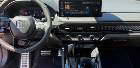 Honda Accord Hybrid 2026
