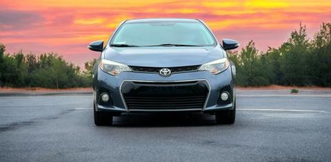 Toyota Corolla 2015