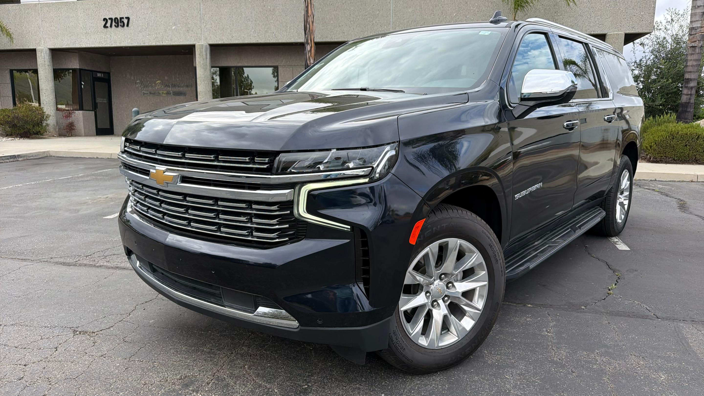 Chevrolet Suburban 2023 in 
