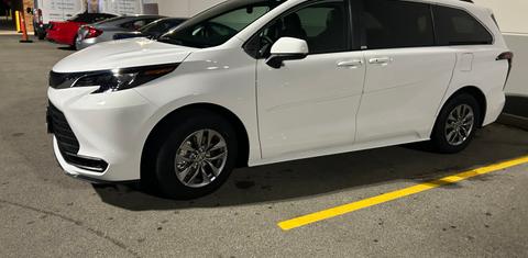 Toyota Sienna 2024