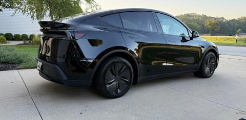 Tesla Model Y 2026