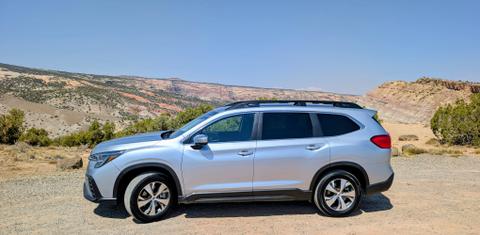 Subaru Ascent 2025