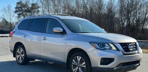 Nissan Pathfinder 2020