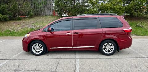 Toyota Sienna 2015