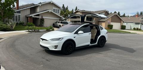 Tesla Model X 2017