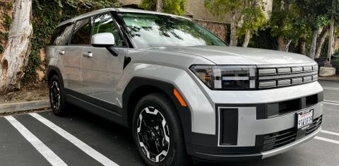 Hyundai Santa Fe 2025