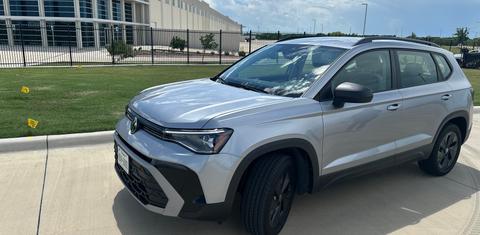 Volkswagen Taos 2025
