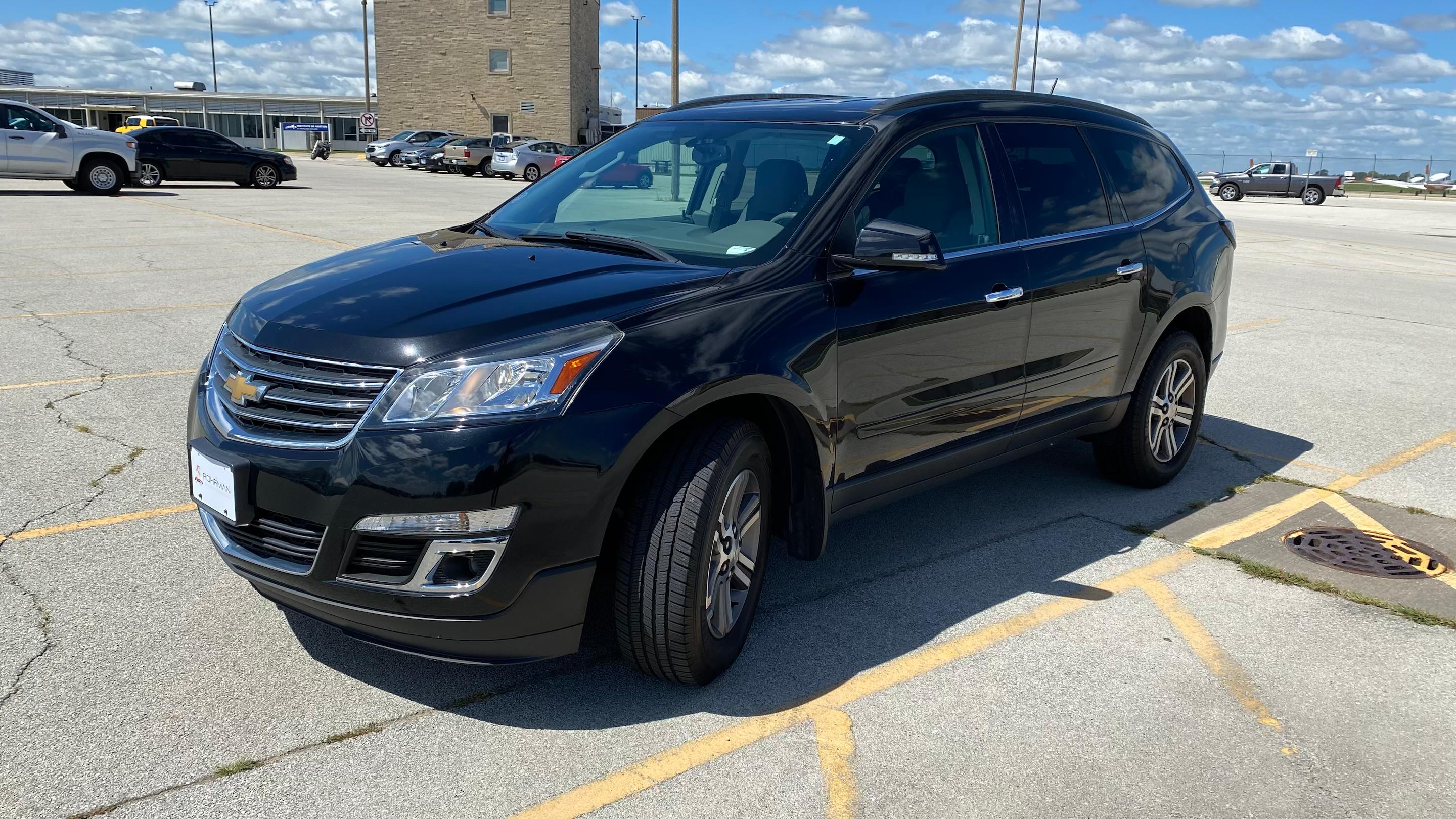 Chevrolet Traverse 2017 in Champaign, IL
