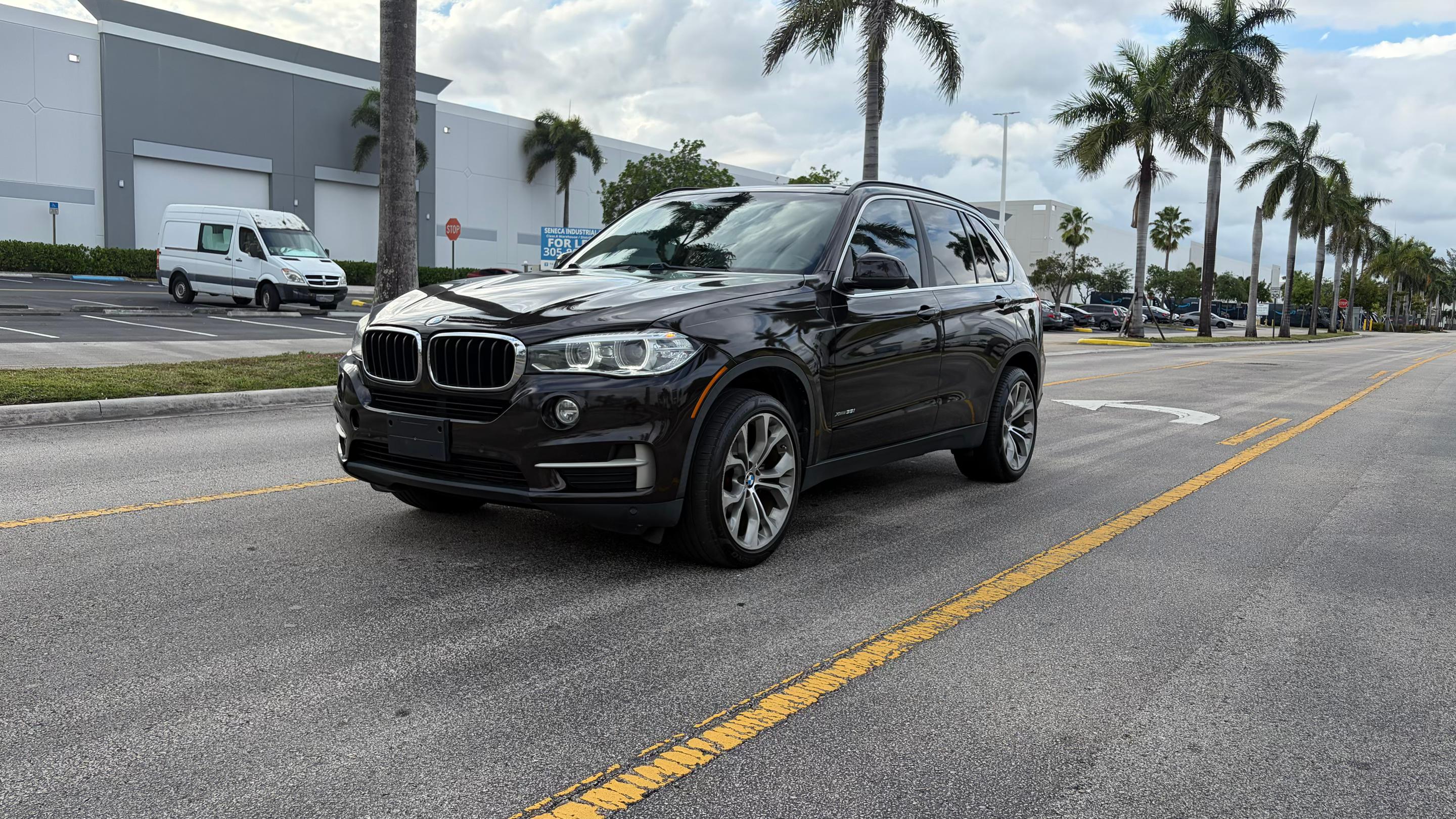BMW X5 2015 in 