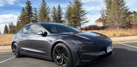 Tesla Model 3 2024