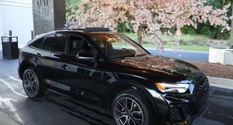 Audi SQ5 2024 — Exotic car rental alternative in Chamblee, GA