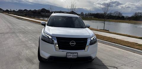 Nissan Pathfinder 2025