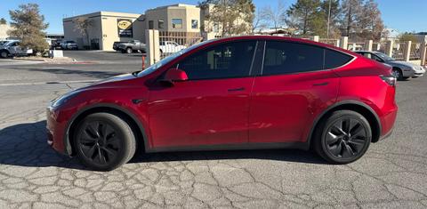 Tesla Model Y 2025