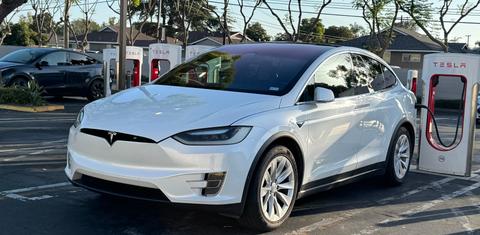 Tesla Model X 2017