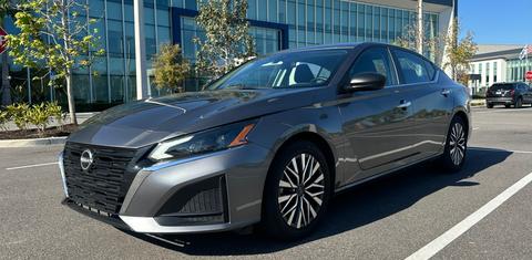 Nissan Altima 2024