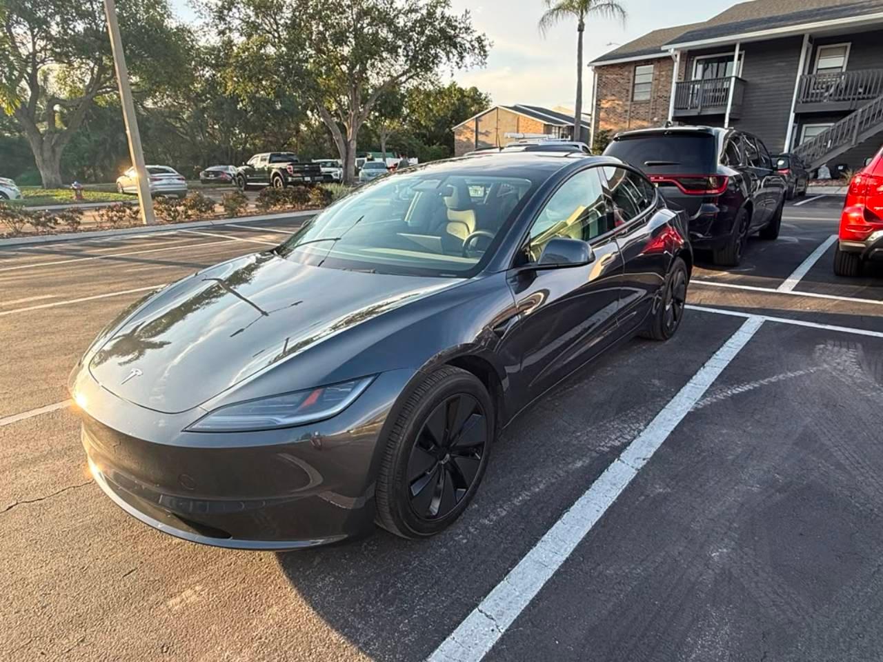 Tesla Model 3 2025 in Tampa, FL