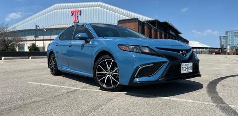 Toyota Camry 2023