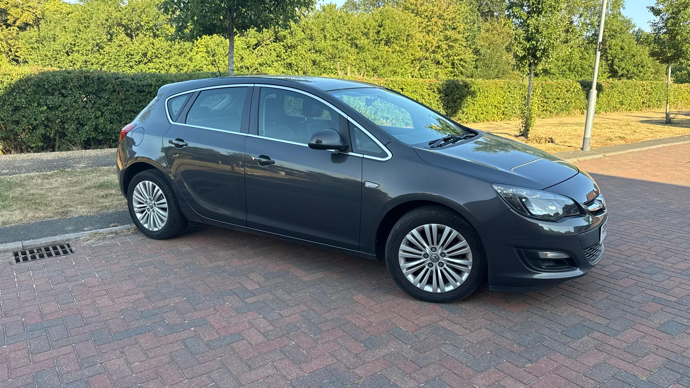 Vauxhall Astra 2015 in Loughborough